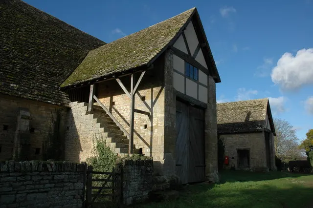 Bredon Barn