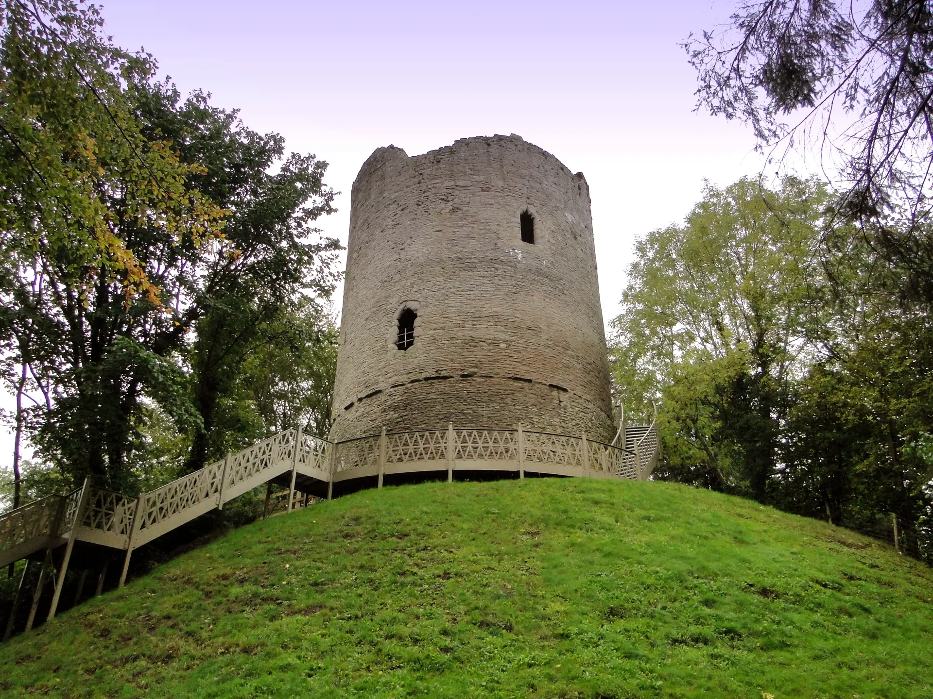Castell Bronllys