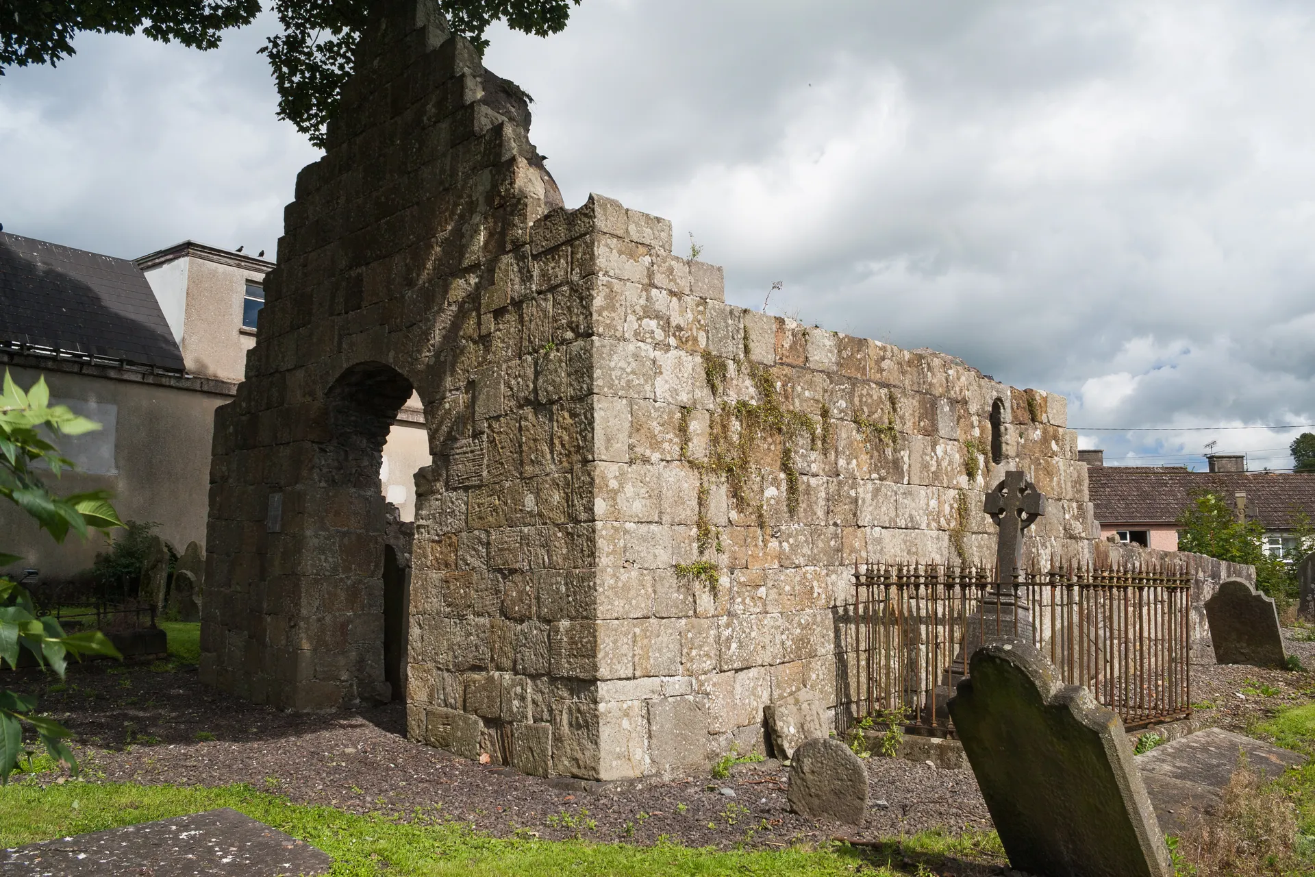 Clones Round Tower, Church and High Cross