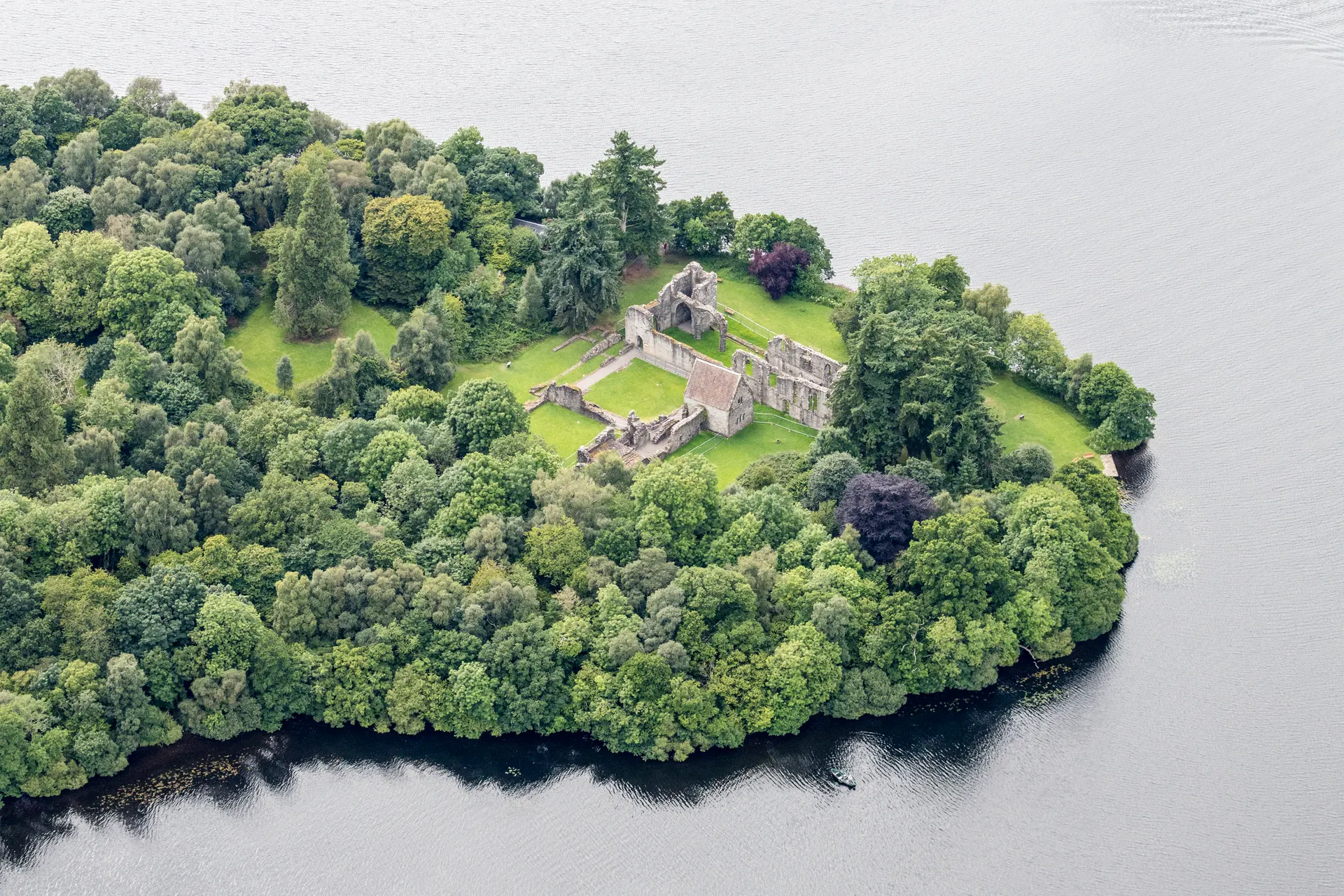 Inchmahome Priory