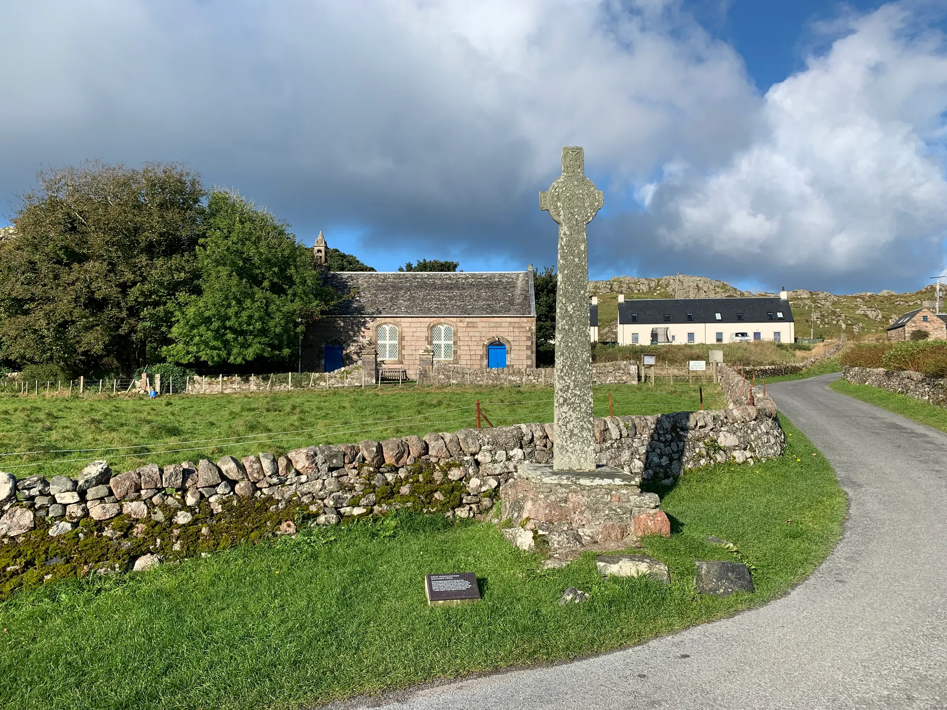 MacLean's Cross, Iona