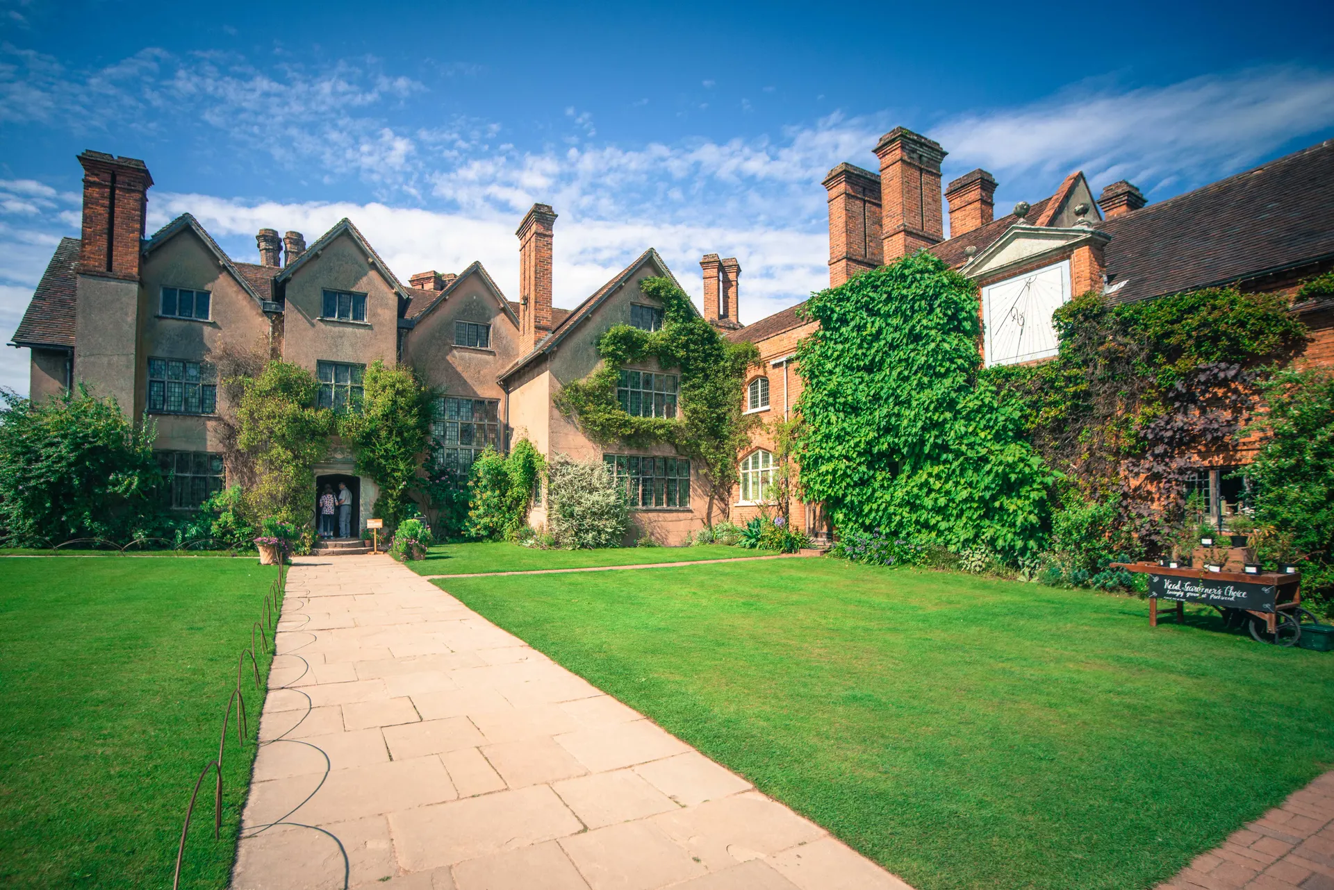 Packwood House