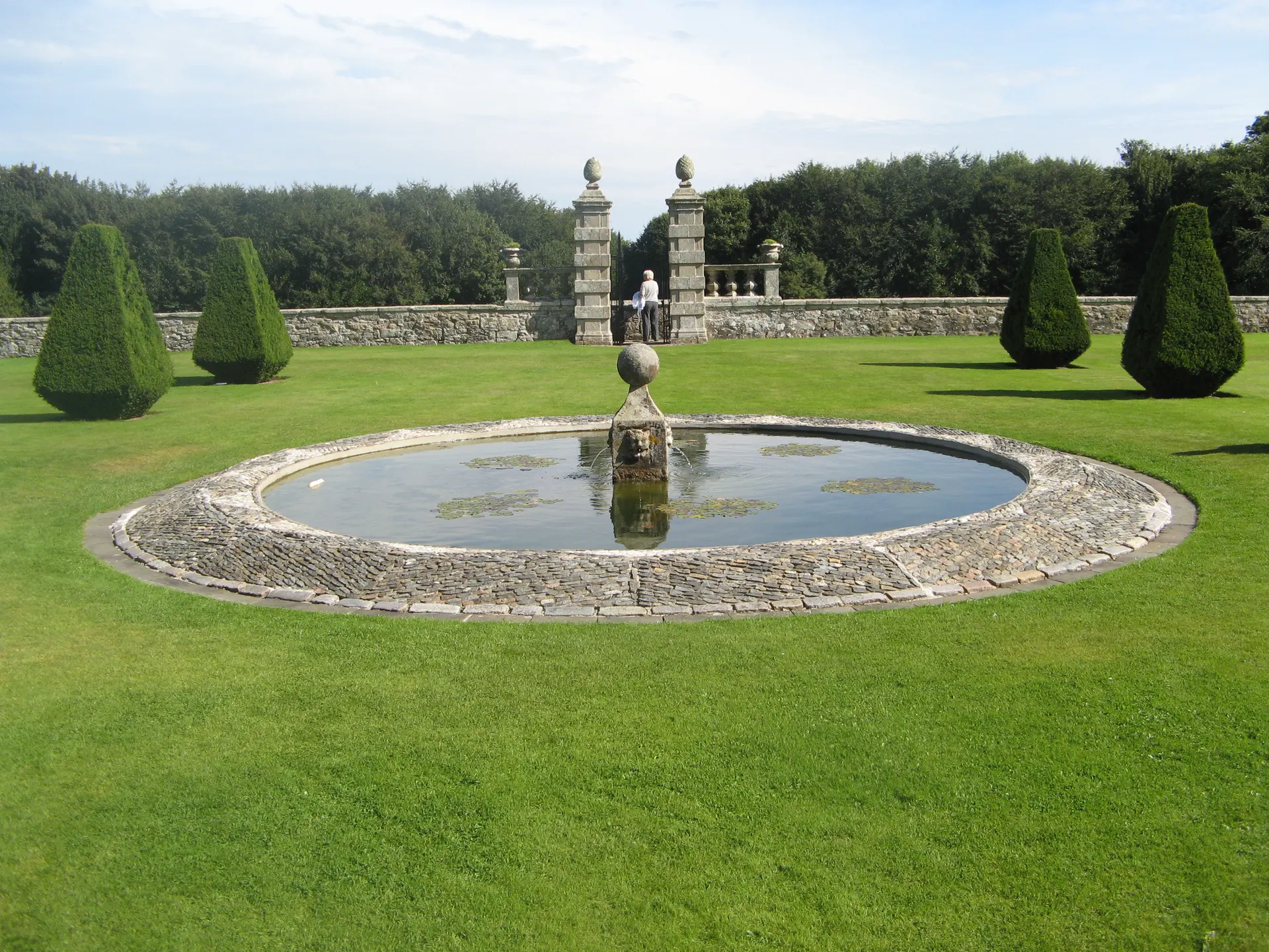 Pitmedden Garden