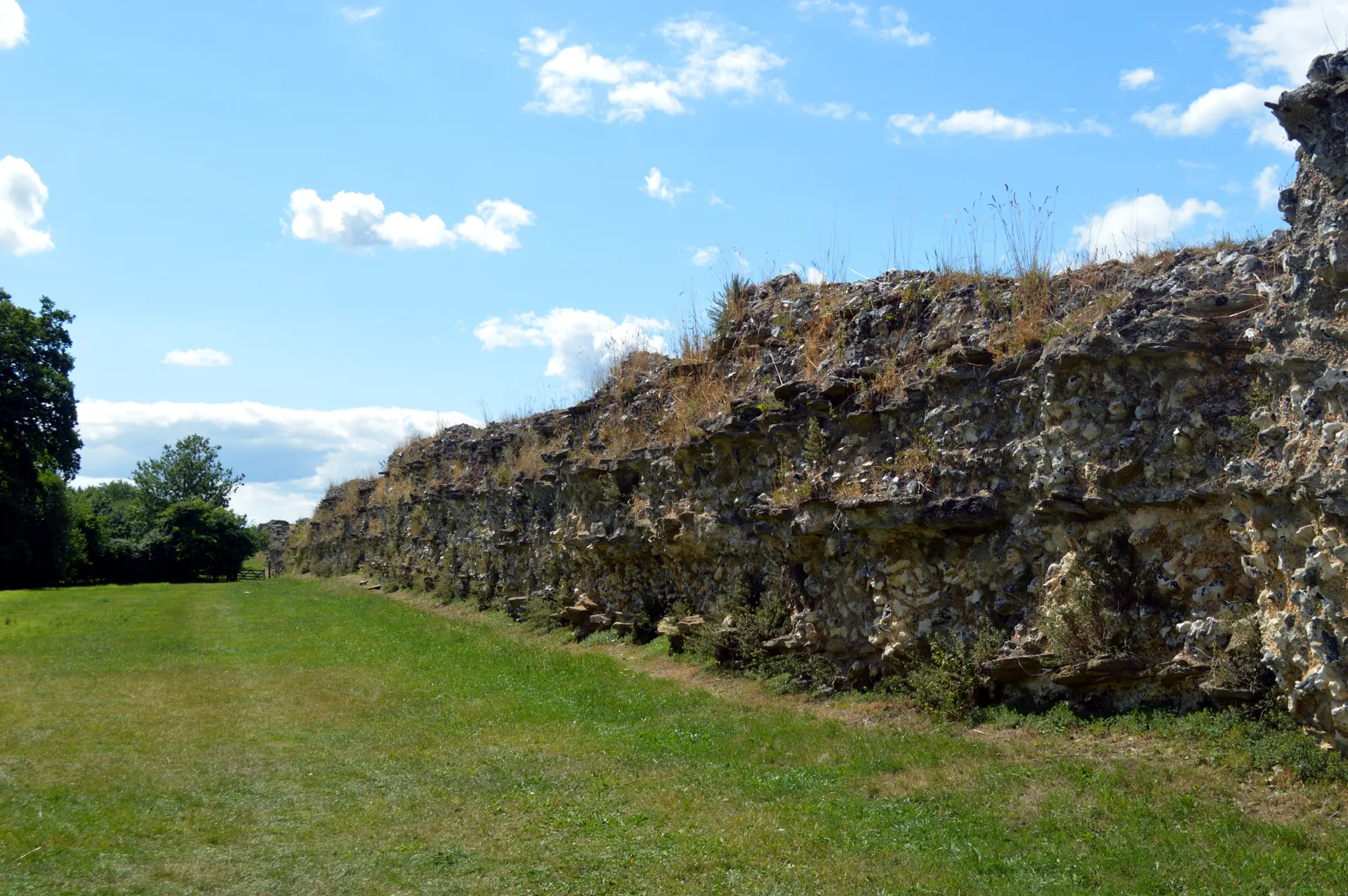 Silchester Roman City Walls and Amphitheatre