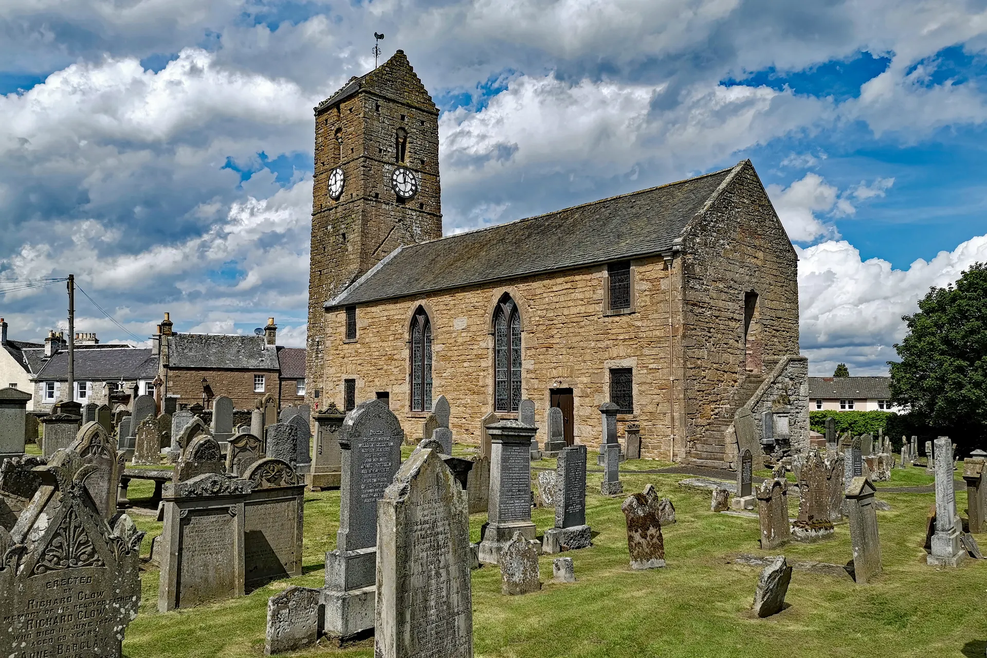 St Serf's Church and Dupplin Cross