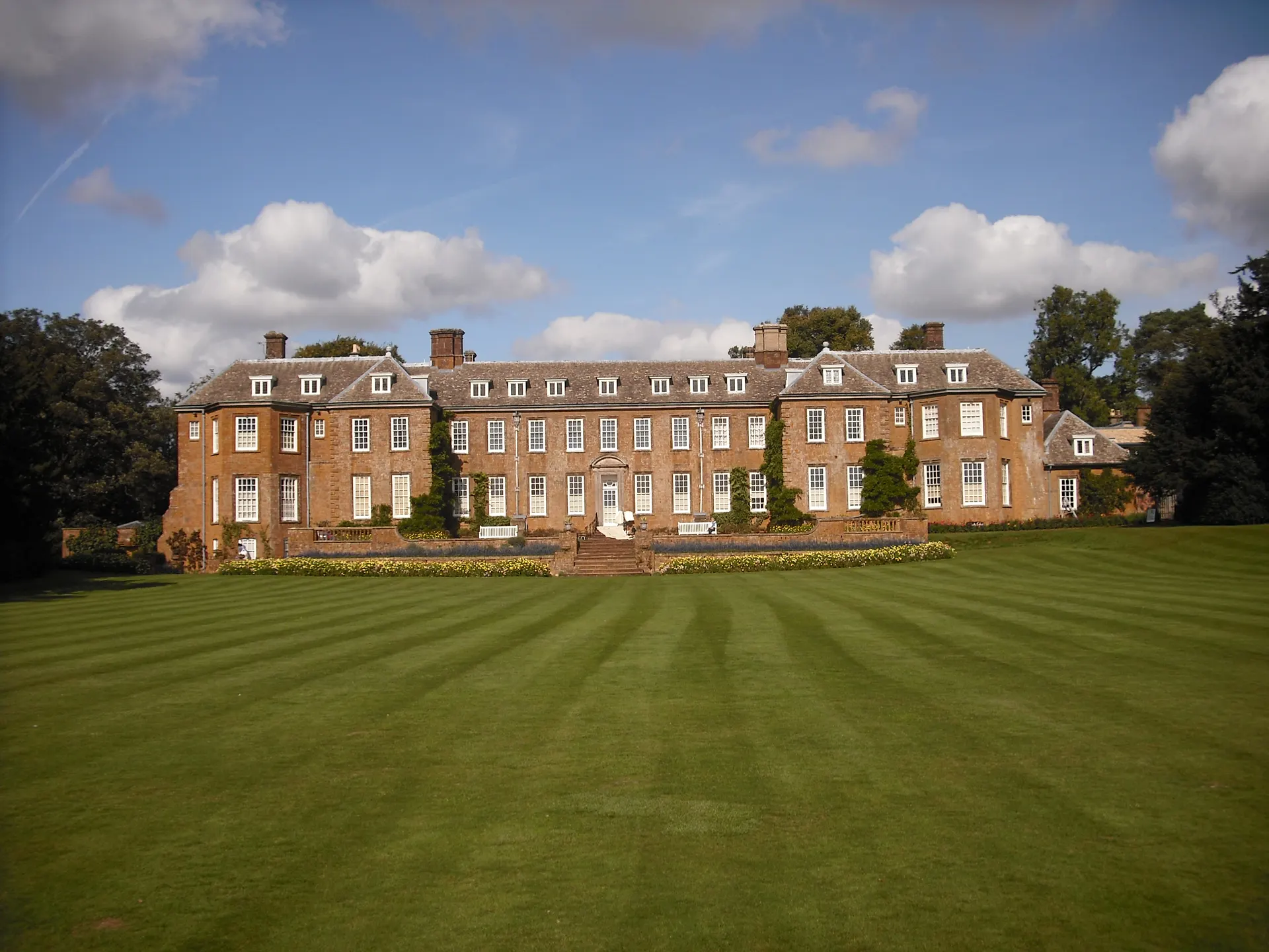 Upton House and Gardens